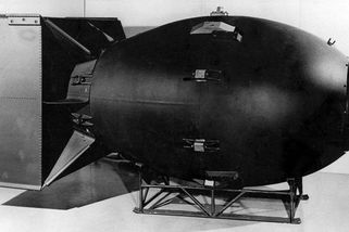 Dvakrát tváří v tvář atomové pumě: muž, který přežil Hirošimu i Nagasaki - Médium.cz